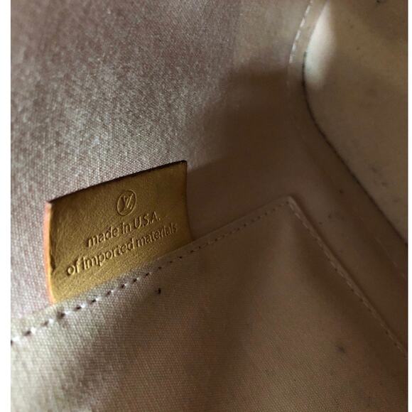 Louis Vuitton Monogram Vernis Alma PM Bag - Picture 15 of 16